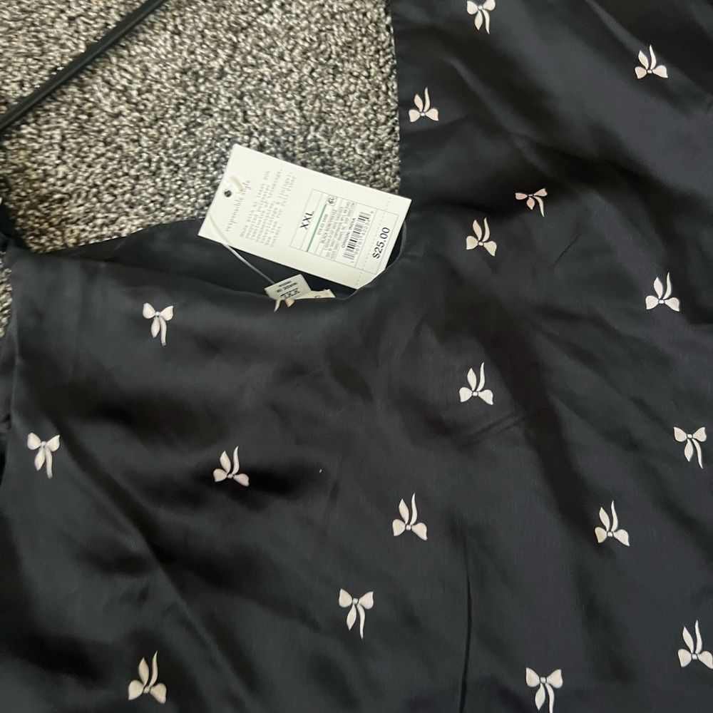 Black Satin Bow Print Slip Dress – XXL – New With Tags - Picture 4 of 5